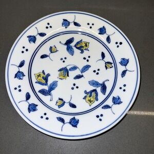 8 inch salad plate with blue and yellow flowers